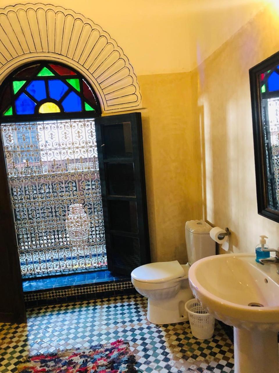 palais alfirdaous medina Hotel Fez Bagian luar foto