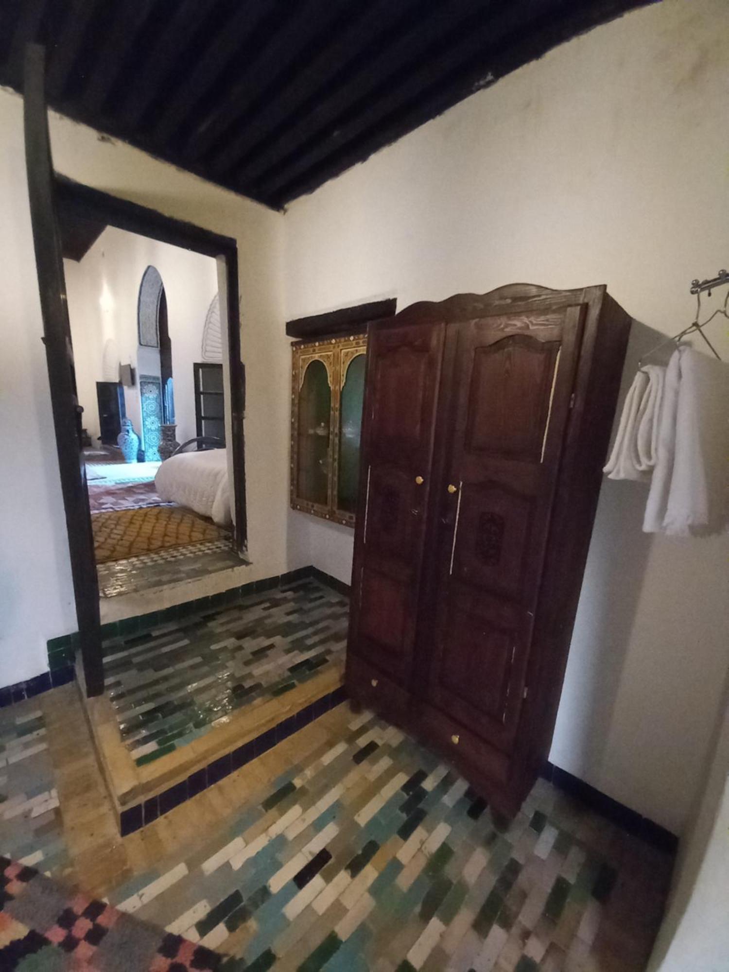 palais alfirdaous medina Hotel Fez Ruang foto