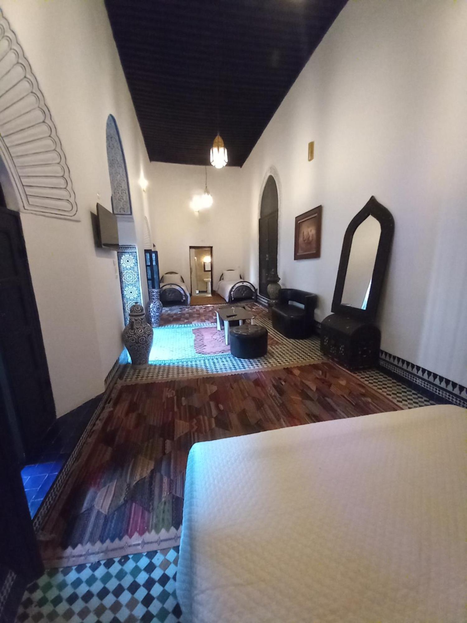 palais alfirdaous medina Hotel Fez Ruang foto