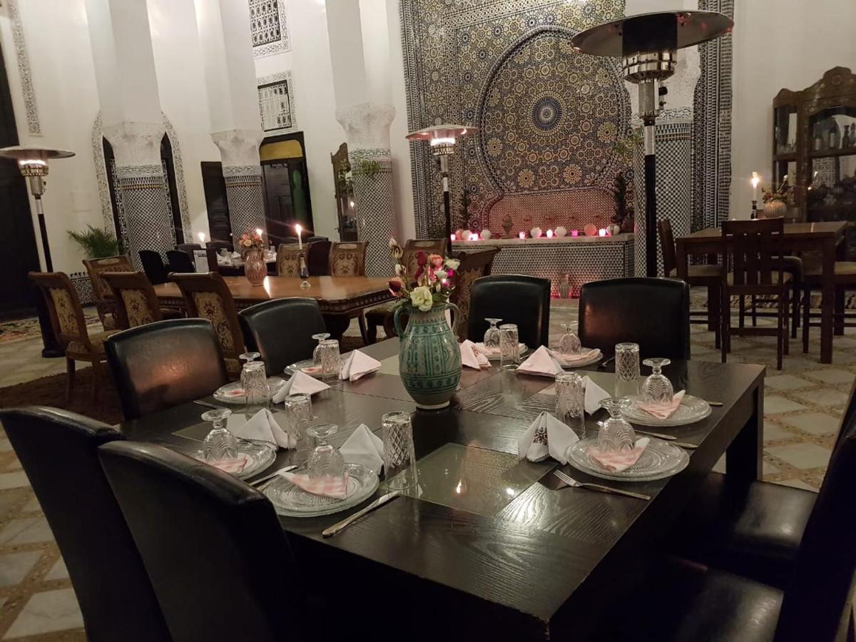 palais alfirdaous medina Hotel Fez Bagian luar foto