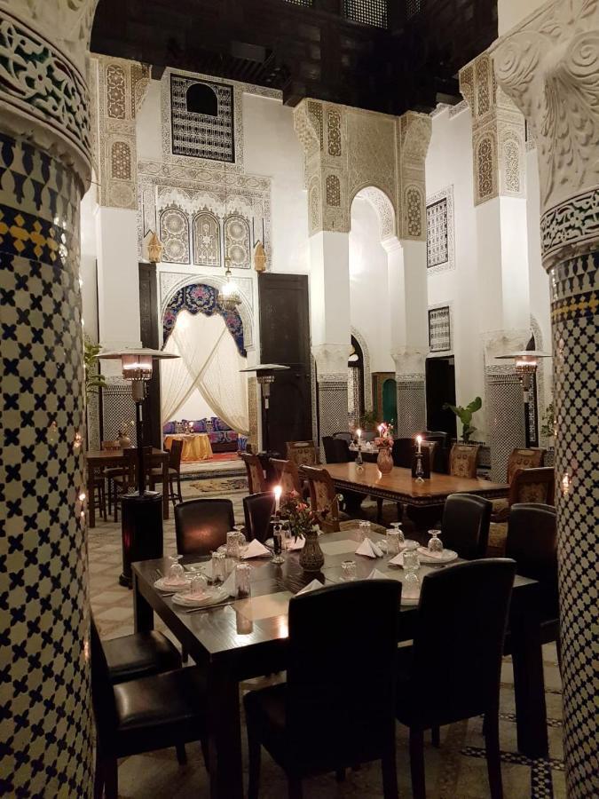 palais alfirdaous medina Hotel Fez Bagian luar foto